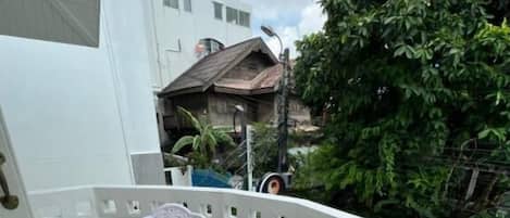 Deluxe Double Room, 1 Double Bed, Balcony | 1 bedroom, iron/ironing board, free WiFi