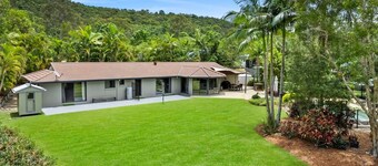 Coolum Country Retreat - Fire Pit, Spa & Pool