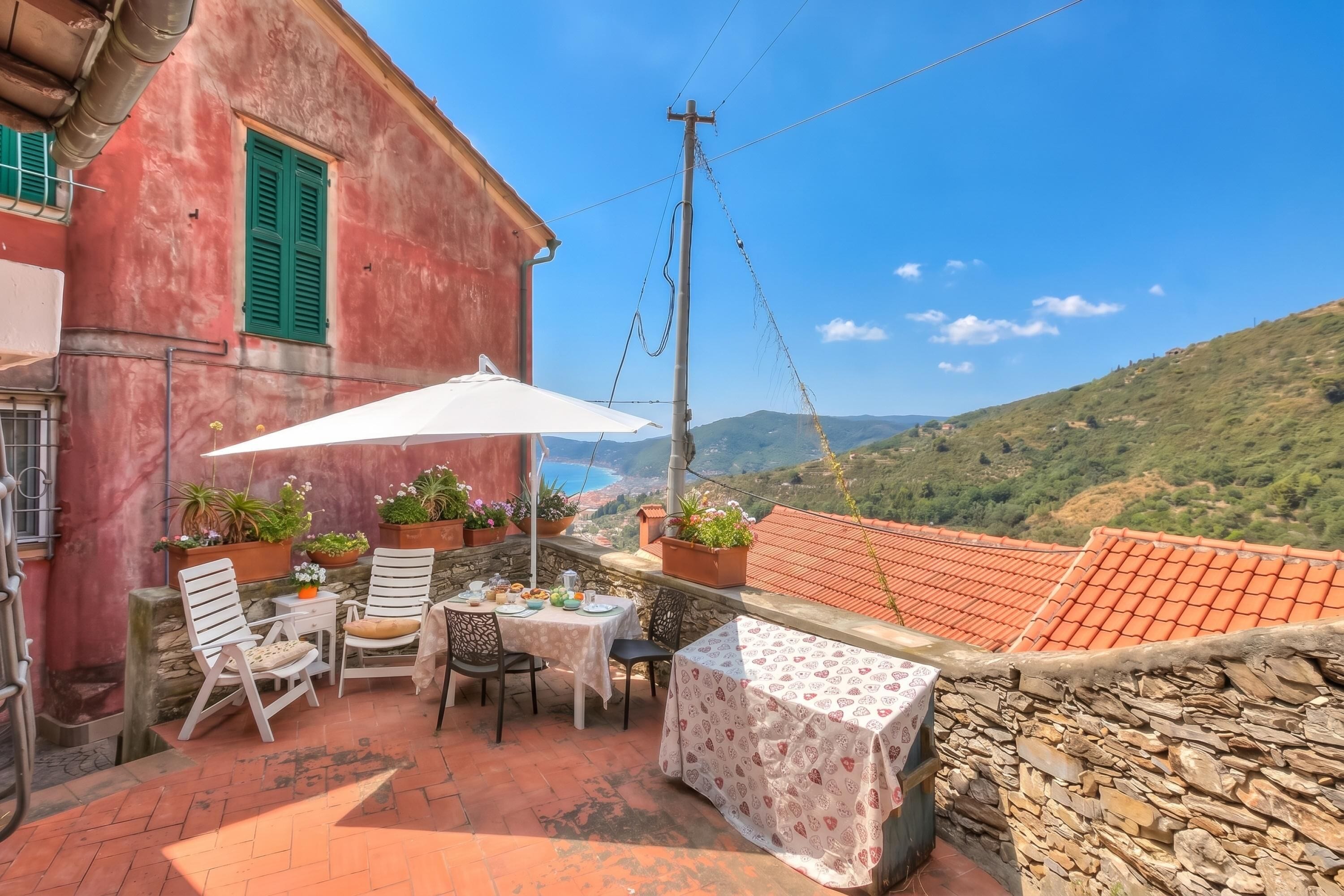 Appartamento familiare, 1 camera da letto, terrazzo, lato montagna (La Stalletta Relax - Sea Views,) | Ristorazione all'aperto