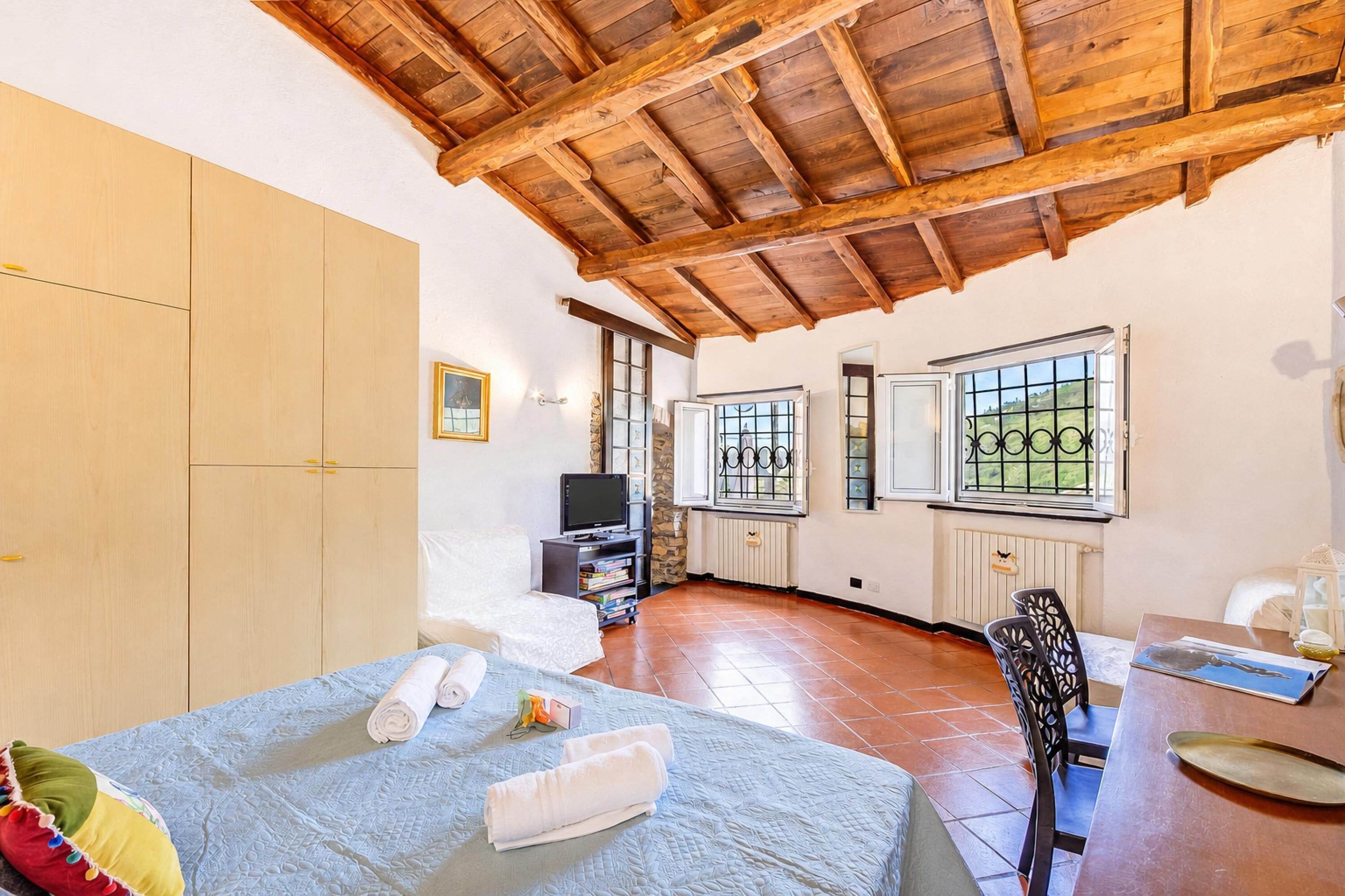 Appartamento familiare, 1 camera da letto, terrazzo, lato montagna (La Stalletta Relax - Sea Views,) | 1 camera