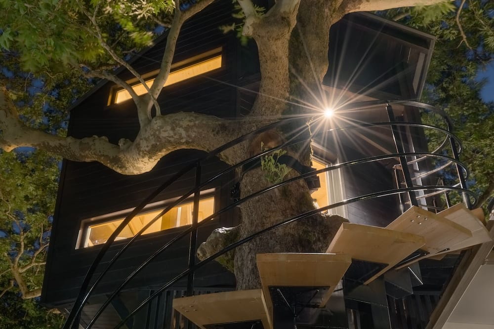 Aoos river Treehouse