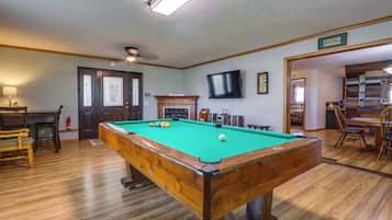 Spielezimmer
