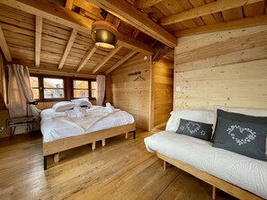 7 chambres, Wi-Fi, draps fournis