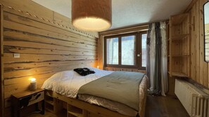 7 bedrooms, WiFi, bed sheets - Chalet Prégentil -  Vieil Alpe (Alpe d'Huez)