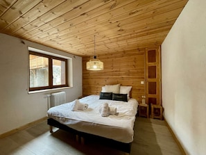 7 Schlafzimmer, WLAN, Bettwäsche