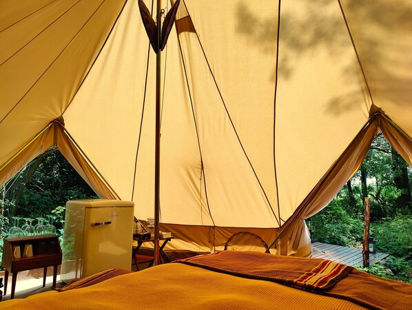 Luxury-Zelt | 7 Schlafzimmer, hochwertige Bettwaren, Pillowtop-Betten