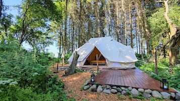 Luxury Tent Raven