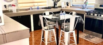 Cozy family home 10-15min near tourist entertainment