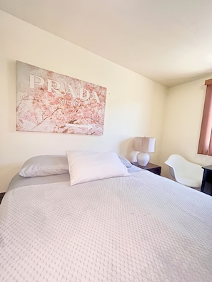 4 Schlafzimmer, Bügeleisen/Bügelbrett, kostenloses WLAN, Bettwäsche