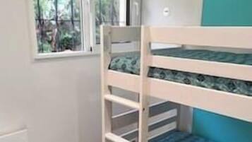 2 chambres, bureau, Wi-Fi, draps fournis