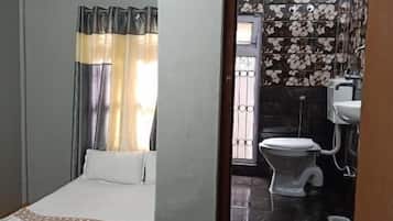 Deluxe Single Room | Free WiFi