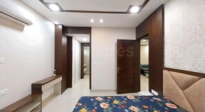 3 bedrooms, WiFi, bed sheets - VC Residency (Panchkula)