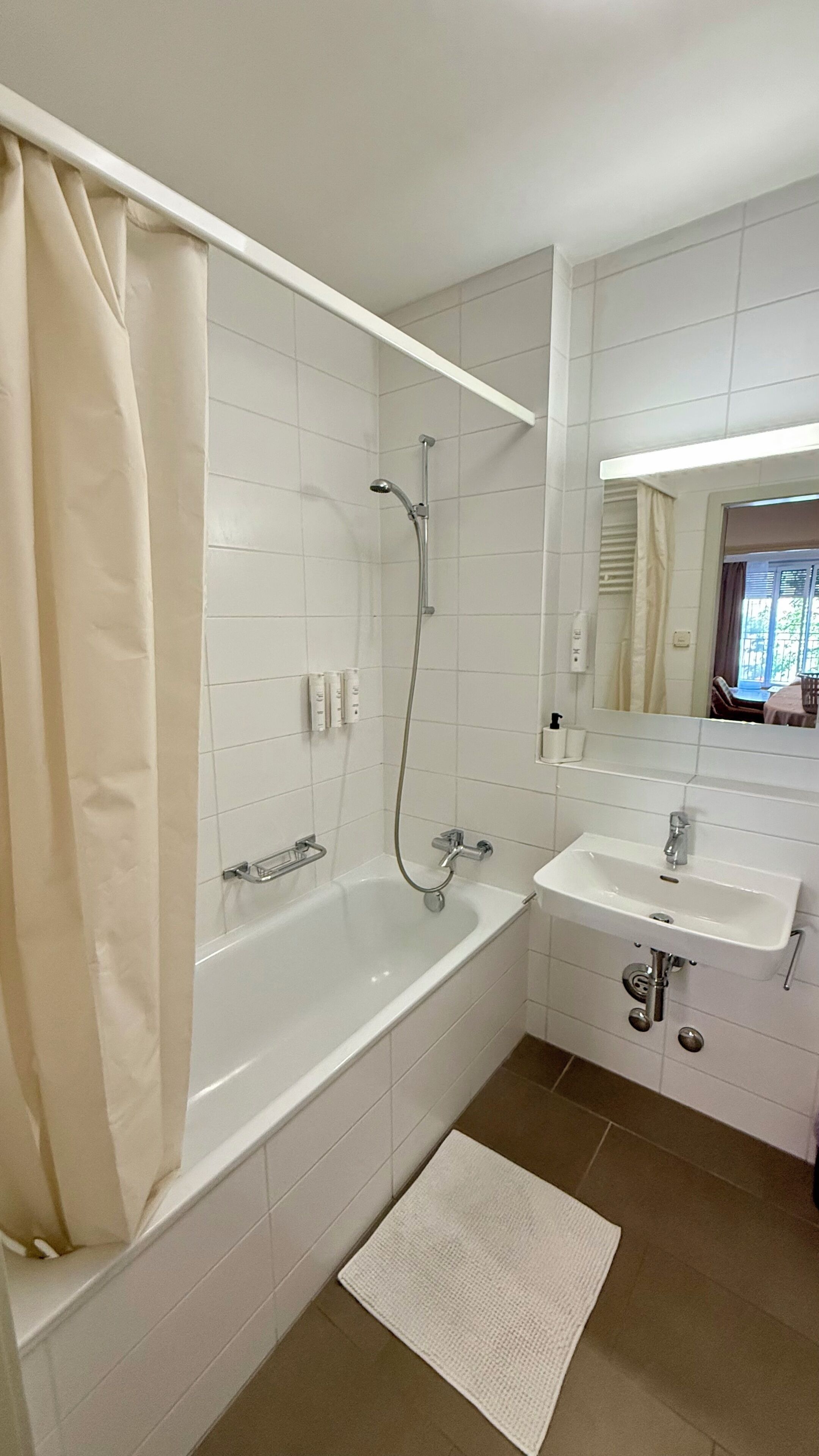 Apartemen | Kamar mandi | Handuk