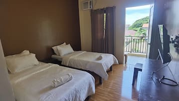 Standard Twin Room | 1 bedroom, desk, bed sheets