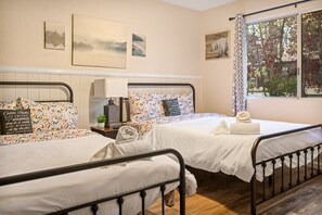 2 habitaciones, wifi gratis y ropa de cama