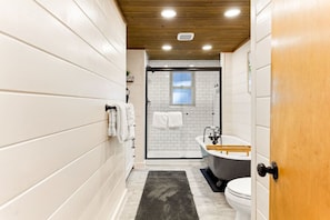 Hair dryer - Pet Friendly With A Hot Tub In Big Bear Lake (Big Bear Lake)