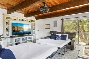 4 habitaciones, cuna de viaje, wifi gratis y ropa de cama