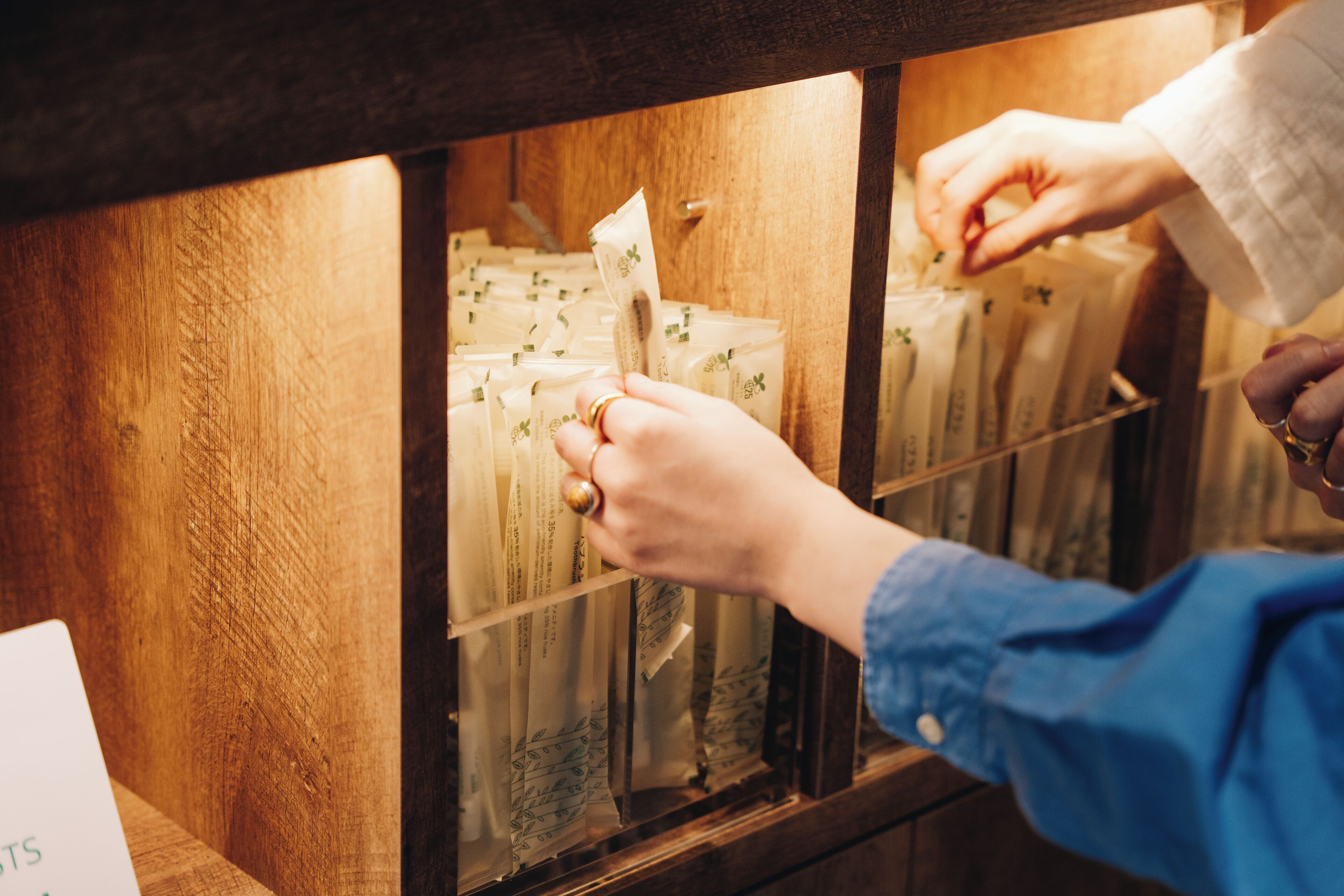 basic twin room, non smoking (universal) | 1 bedroom, bed sheets