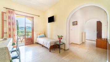 2 bedrooms, free WiFi, bed sheets