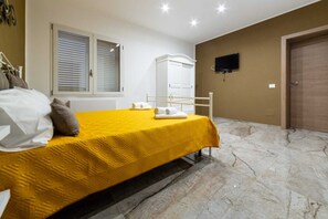 2 chambres, Wi-Fi gratuit, draps fournis