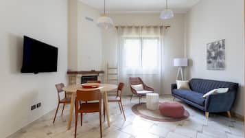 Télévision, cheminée