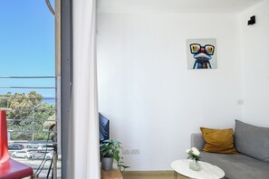 Studio | Wohnbereich | Smart-TV