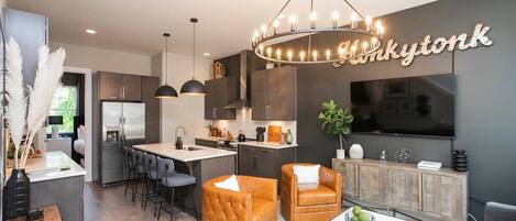 Téléviseur, bureau