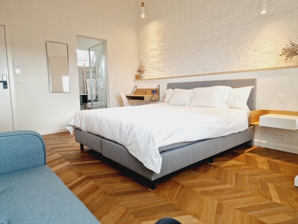 4 chambres, fer et planche Ă repasser, Wi-Fi, draps fournis