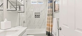 Simi-Valley Apartment By Dream Vacation