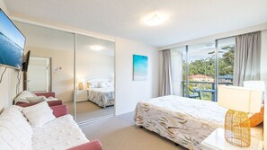 2 bedrooms, iron/ironing board, free WiFi