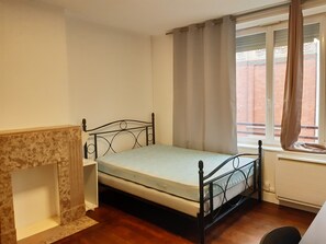 5 camere, ferro/asse da stiro, Wi-Fi, lenzuola