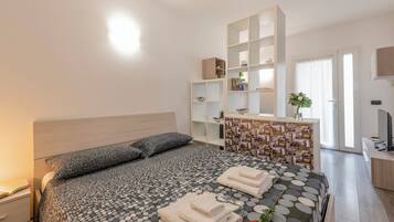 Studio (03)