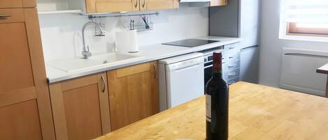 Kookgerei, borden en bestek