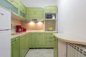 城市公寓, 2 间卧室 | 私人厨房 | 冰箱、微波炉、炉灶、洗碗机