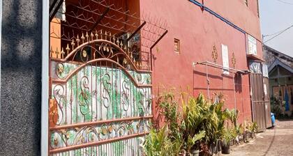 SPOT ON 92743 Kost Elisabeth Syariah