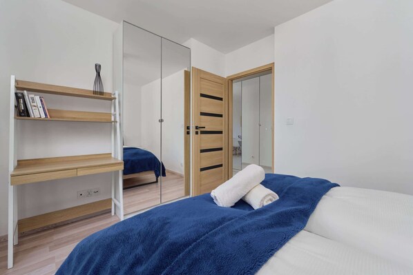 1 bedroom, iron/ironing board, WiFi, bed sheets