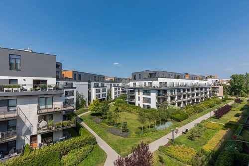 Stylish Apartment in Wilanow | Balcony and Air Conditioning