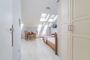 Monolocale, cucina | Lenzuola