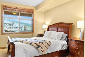 2 chambres, fer et planche à repasser, Wi-Fi, literie fournie