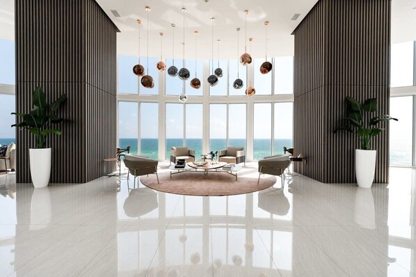 Interior - Ultra Luxury - Modern Residence, Direct Ocean Views - Incredible Amenities! WOW (Sunny Isles Beach)