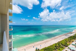 On the beach, sun loungers, beach towels - Wow! Sunny Amazing Ocean Views - Great Location in Sunny Isles - Sleeps 5 (Sunny Isles Beach)