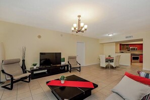 TV - Beautiful Corner Unit, Direct Ocean Views. Amazing Location & Very Walkable. (Sunny Isles Beach)
