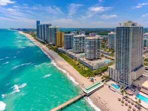 On the beach, sun loungers, beach towels - Magnificent Ocean Views! Modern, Corner Unit. WOW! Prime location in Sunny Isles (Sunny Isles Beach)