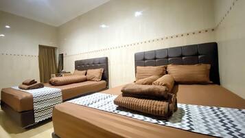 Kamar Keluarga | 1 kamar tidur, meja kerja, dan Wi-Fi gratis