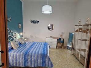 2 bedrooms, desk, iron/ironing board, travel crib