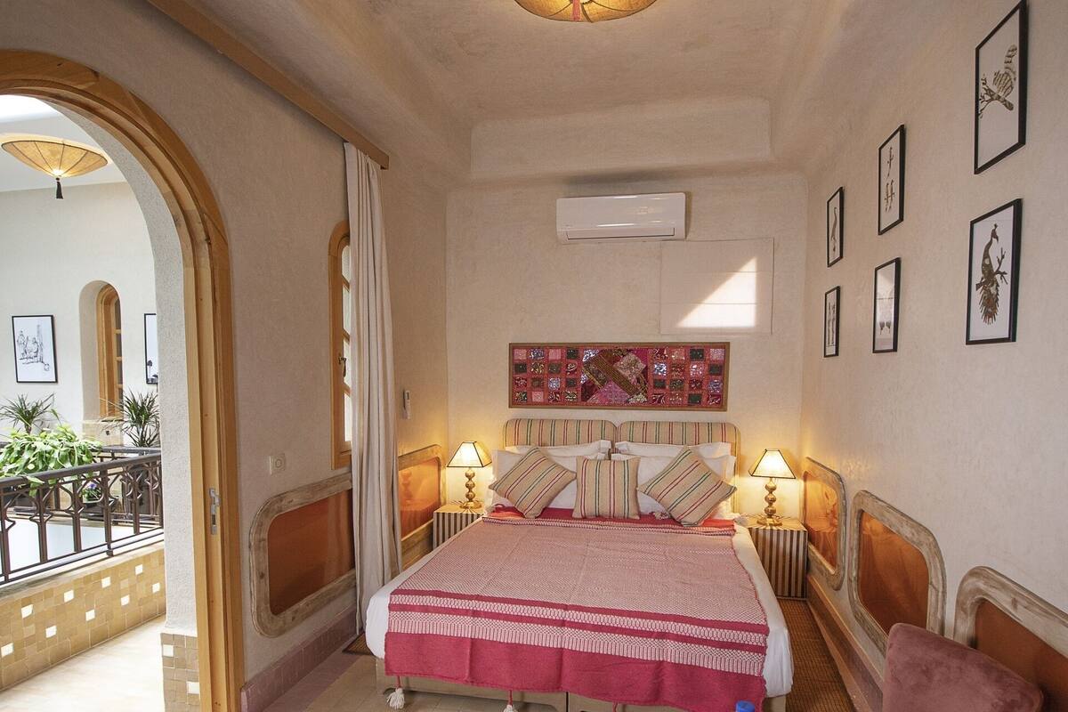 Superior Double or Twin Room, Ensuite | Premium bedding, down comforters, in-room safe, WiFi (free)