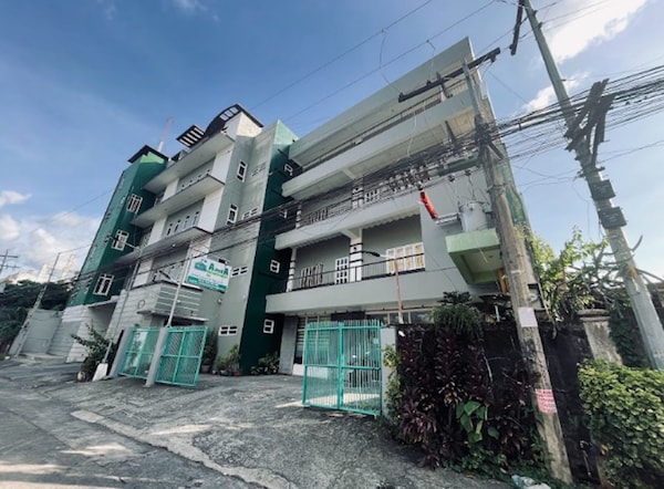 A And A Bed & Breakfast Inn Powered By Cocotel - Legazpi