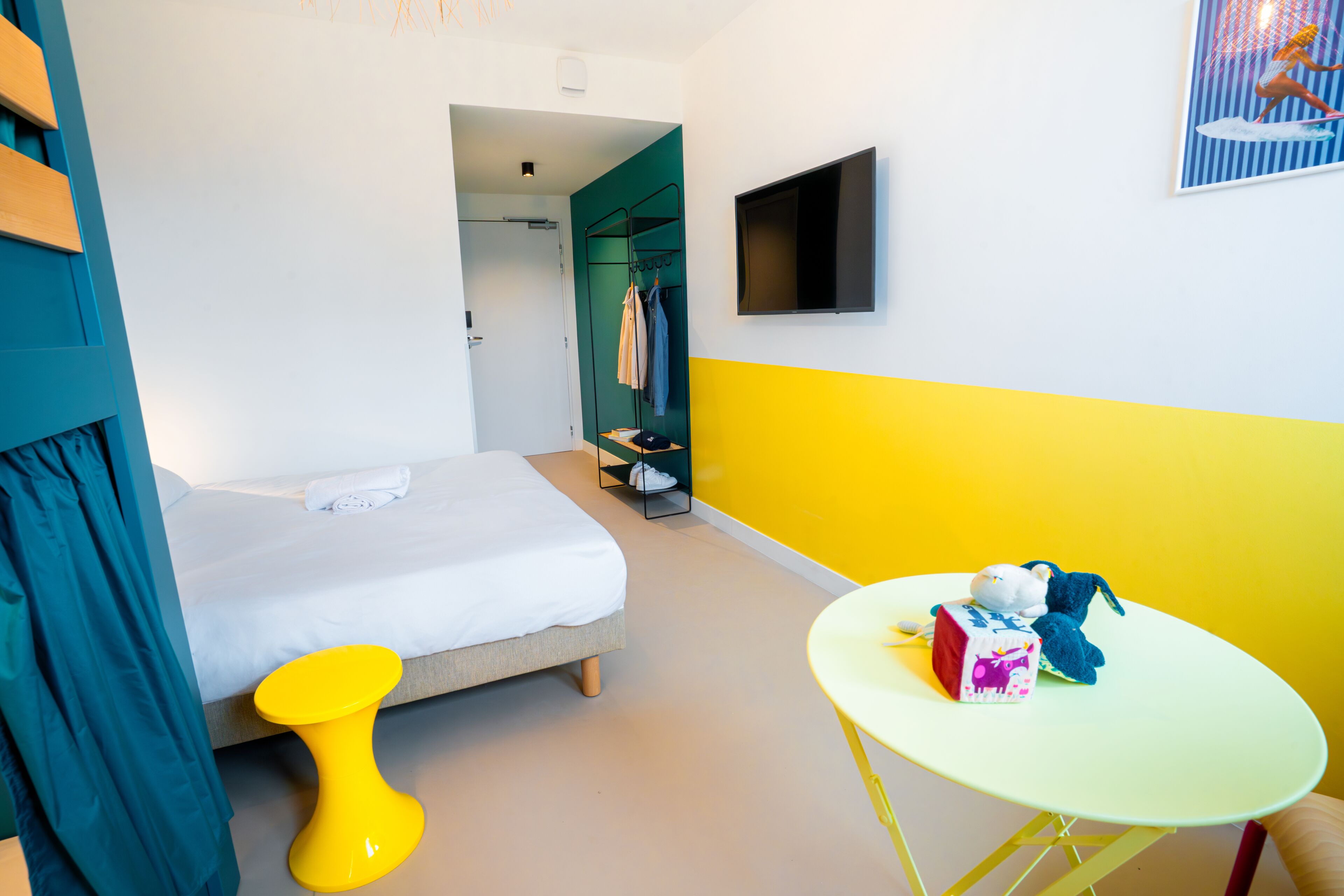 Photo - The People Caen