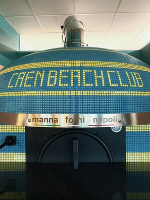 Lunch, dinner served; Italian cuisine, garden views