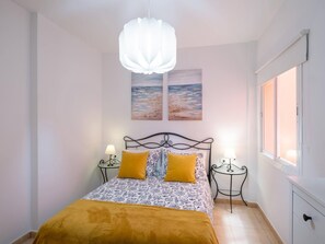2 habitaciones, tabla de planchar con plancha y wifi gratis